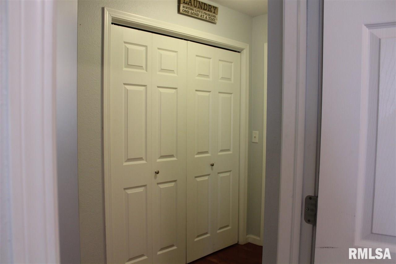 1304 West Cloverdale Road Chillicothe, IL 61523 - Photo 17 of 24 Gallery Image 17
