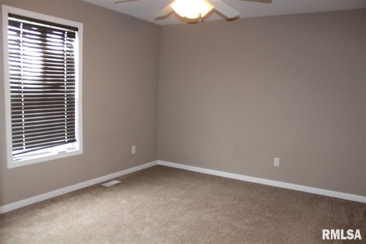 1304 West Cloverdale Road Chillicothe, IL 61523 - Photo 20 of 24 Gallery Image 20