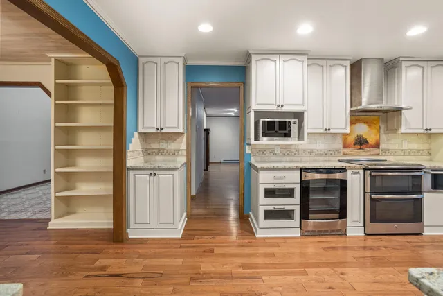 $650,000 | 4440 Lilly Road, Brookfield, WI 53005