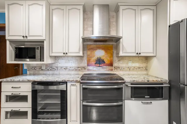 $650,000 | 4440 Lilly Road, Brookfield, WI 53005