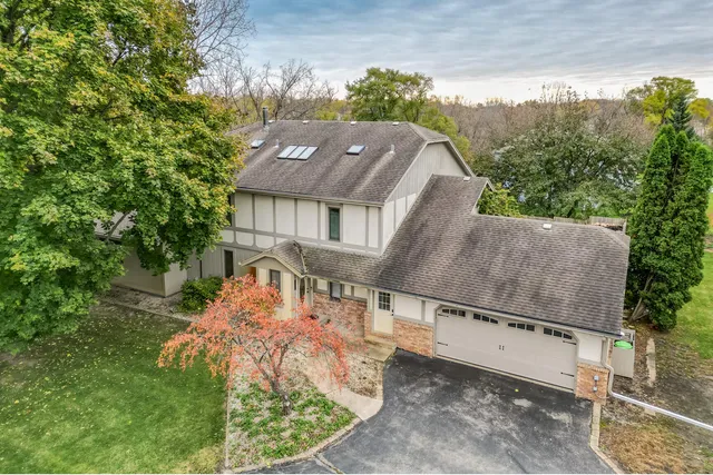 $650,000 | 4440 Lilly Road, Brookfield, WI 53005