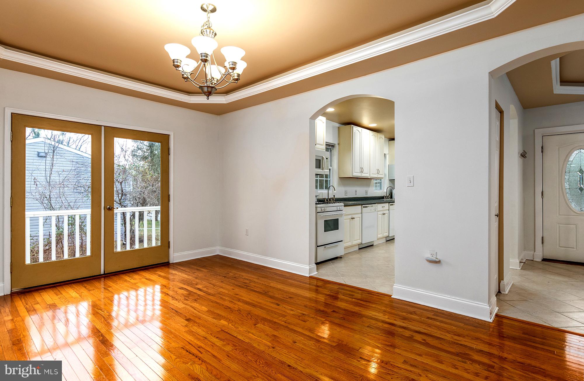 2706 Cheswolde Road Baltimore, MD 21209 - Photo 11 of 36 Gallery Image 11