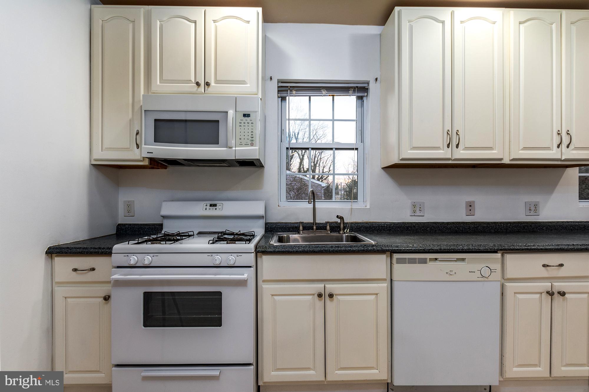 2706 Cheswolde Road Baltimore, MD 21209 - Photo 13 of 36 Gallery Image 13