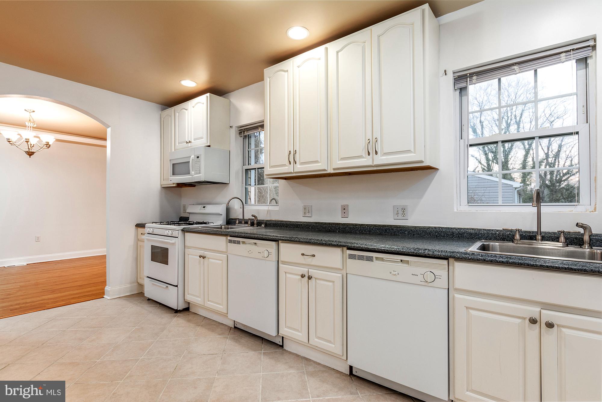 2706 Cheswolde Road Baltimore, MD 21209 - Photo 14 of 36 Gallery Image 14