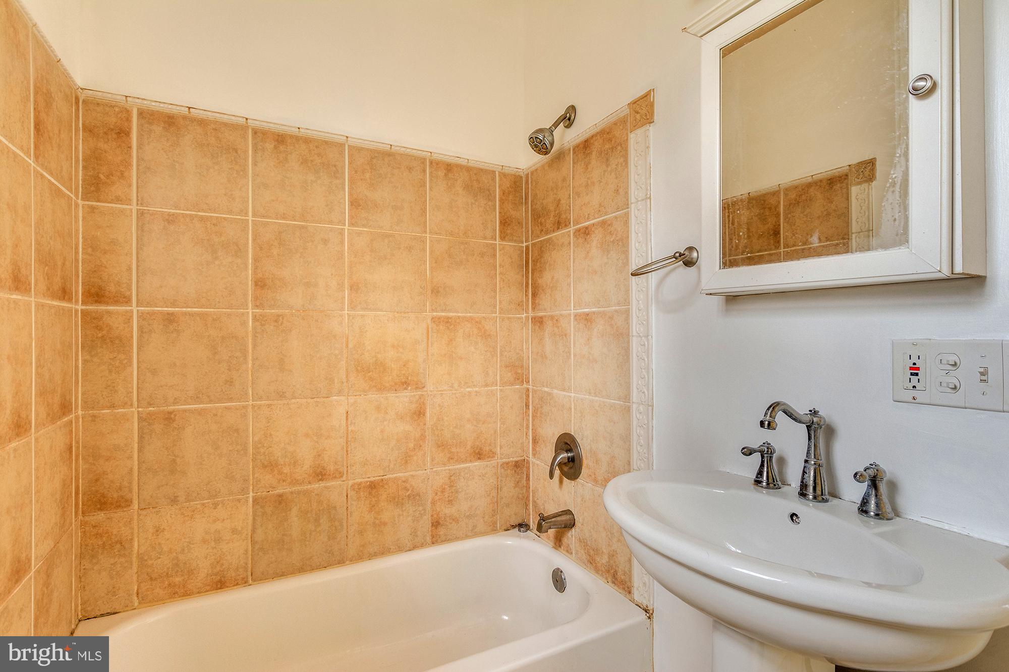 2706 Cheswolde Road Baltimore, MD 21209 - Photo 17 of 36 Gallery Image 17