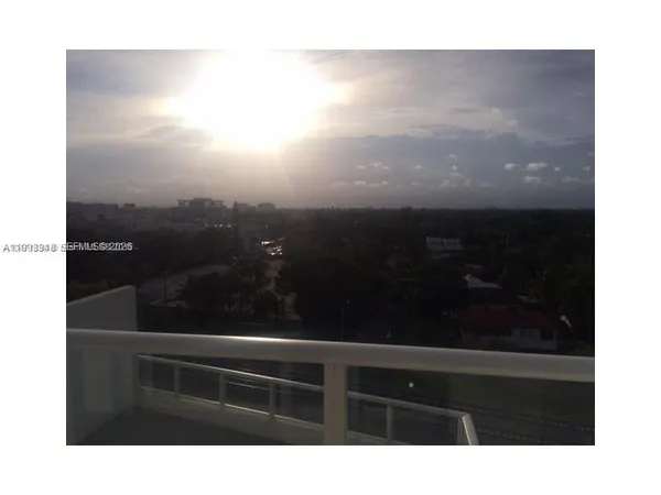 $394,000 | 4250 Biscayne Boulevard, Unit 815, Miami, FL 33137