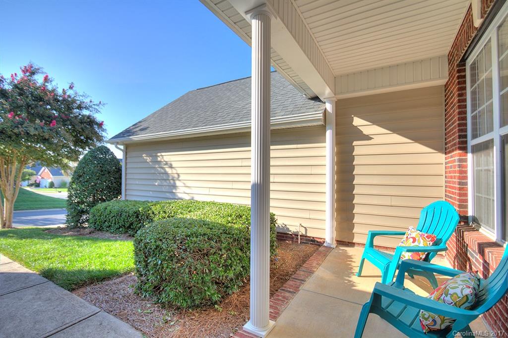 3261 Sapphire Lane Fort Mill, SC 29708 - Photo 2 of 24