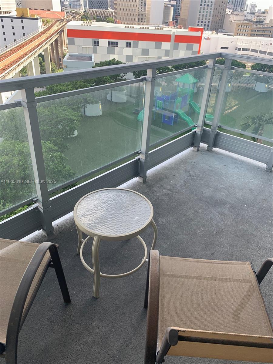 90 Southwest 3rd Street, Unit 1211 Miami, FL 33130 - Photo 11 of 12