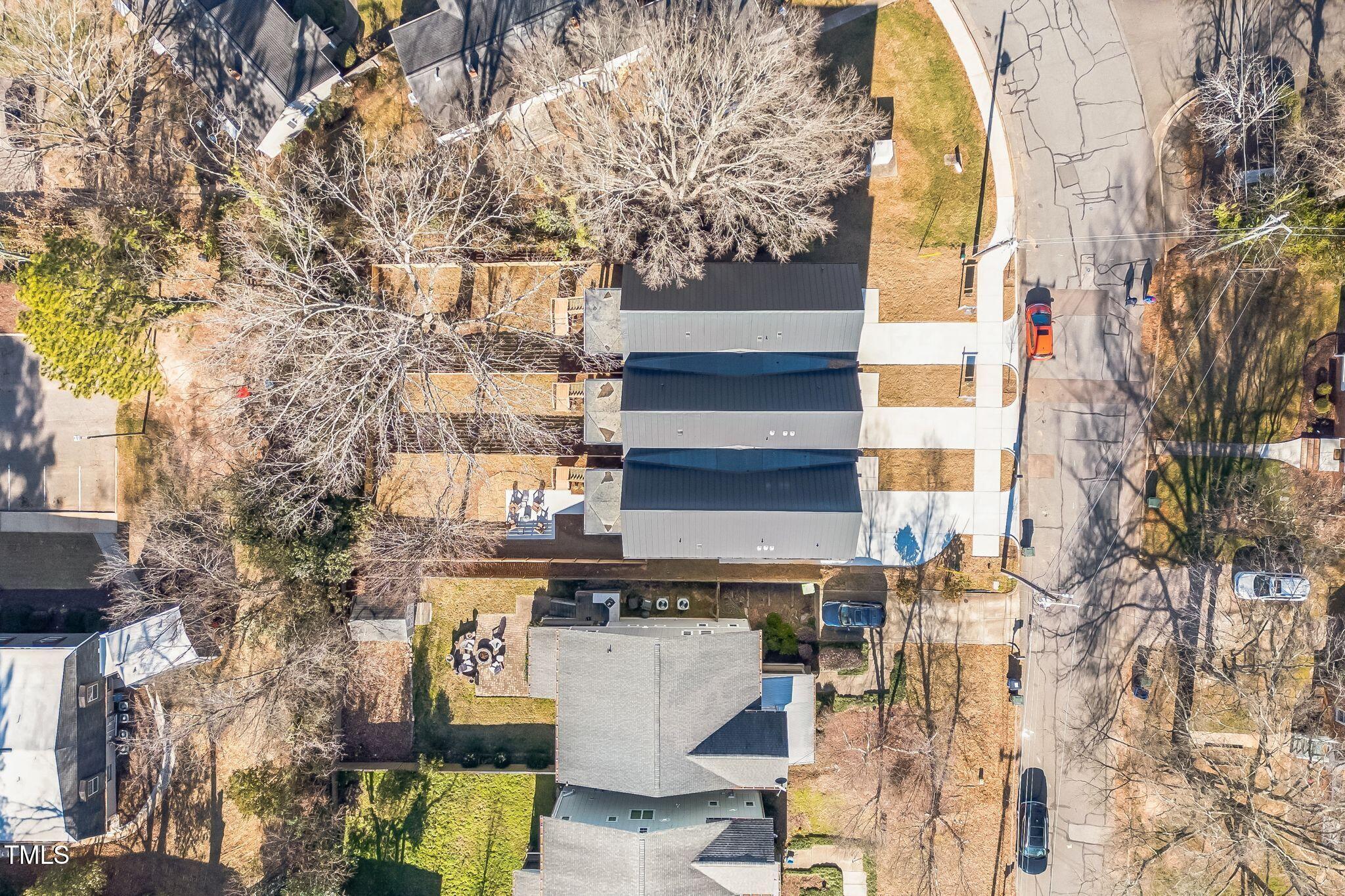 2119 Brewer Street Raleigh, NC 27608 - Photo 22 of 22 2123_Brewer_St_Raleigh_NC_27608_USA-Exte