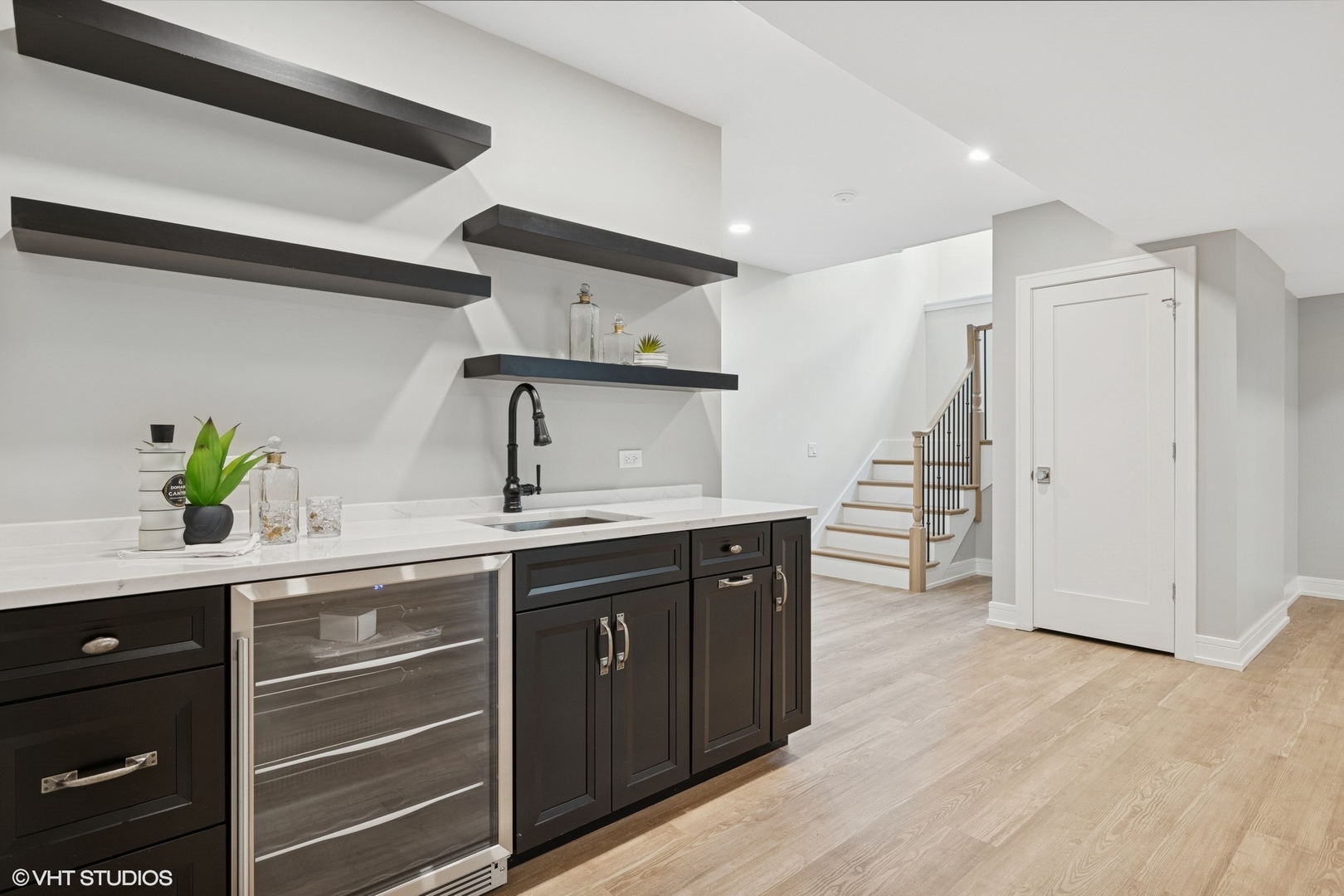 227 South Mitchell Avenue Arlington Heights, IL 60005 - Photo 30 of 40 a kitchen with a sink and cabinets