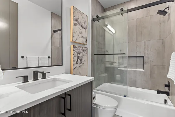 $2,150,000 | 2025 East Mullan Avenue, Coeur D'Alene, ID 83814