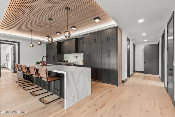 $2,150,000 | 2025 East Mullan Avenue, Coeur D'Alene, ID 83814