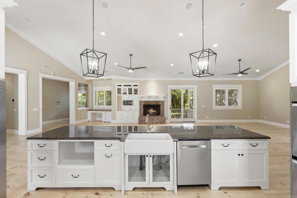 16631 Valle Verde Road Poway, CA 92064 - Photo 15 of 67