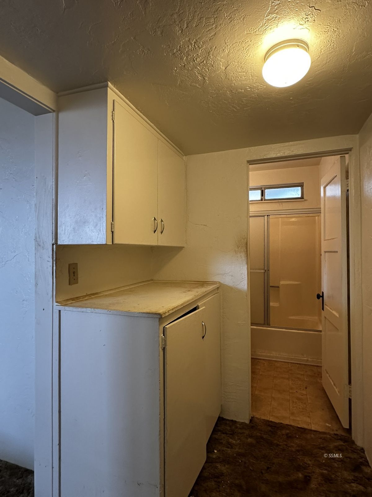 301 South Richmond Road Ridgecrest, CA 93555 - Photo 13 of 45 a view of utility room