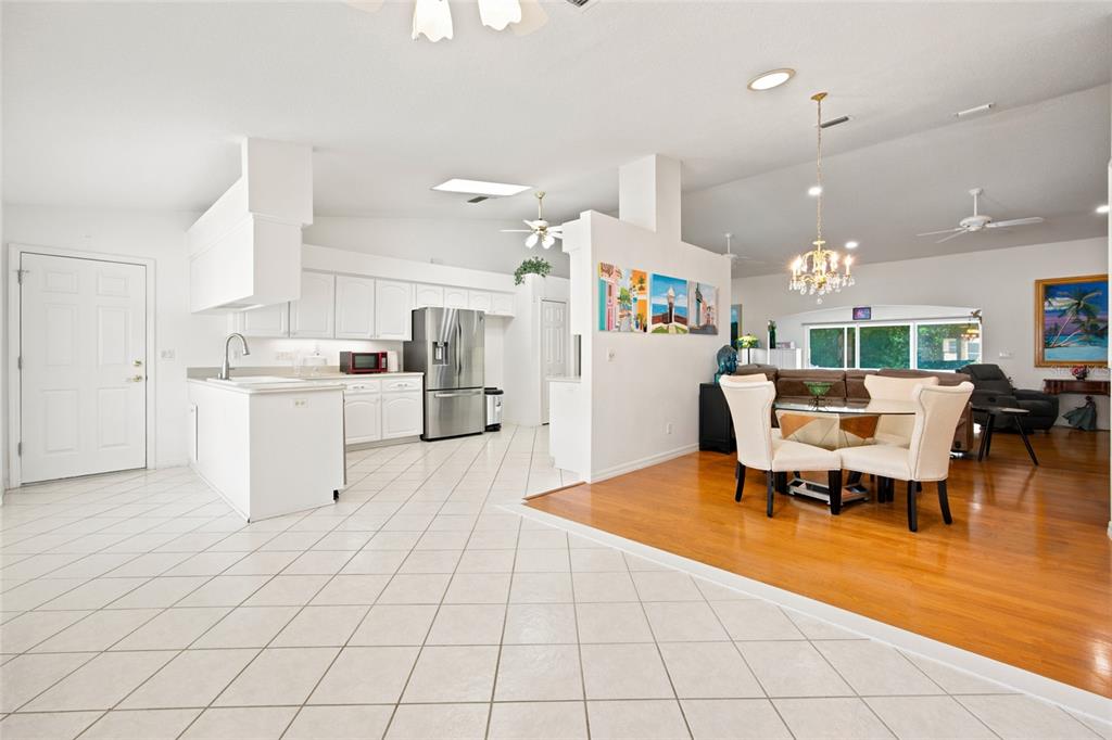 27202 Racquet Circle Leesburg, FL 34748 - Photo 13 of 61