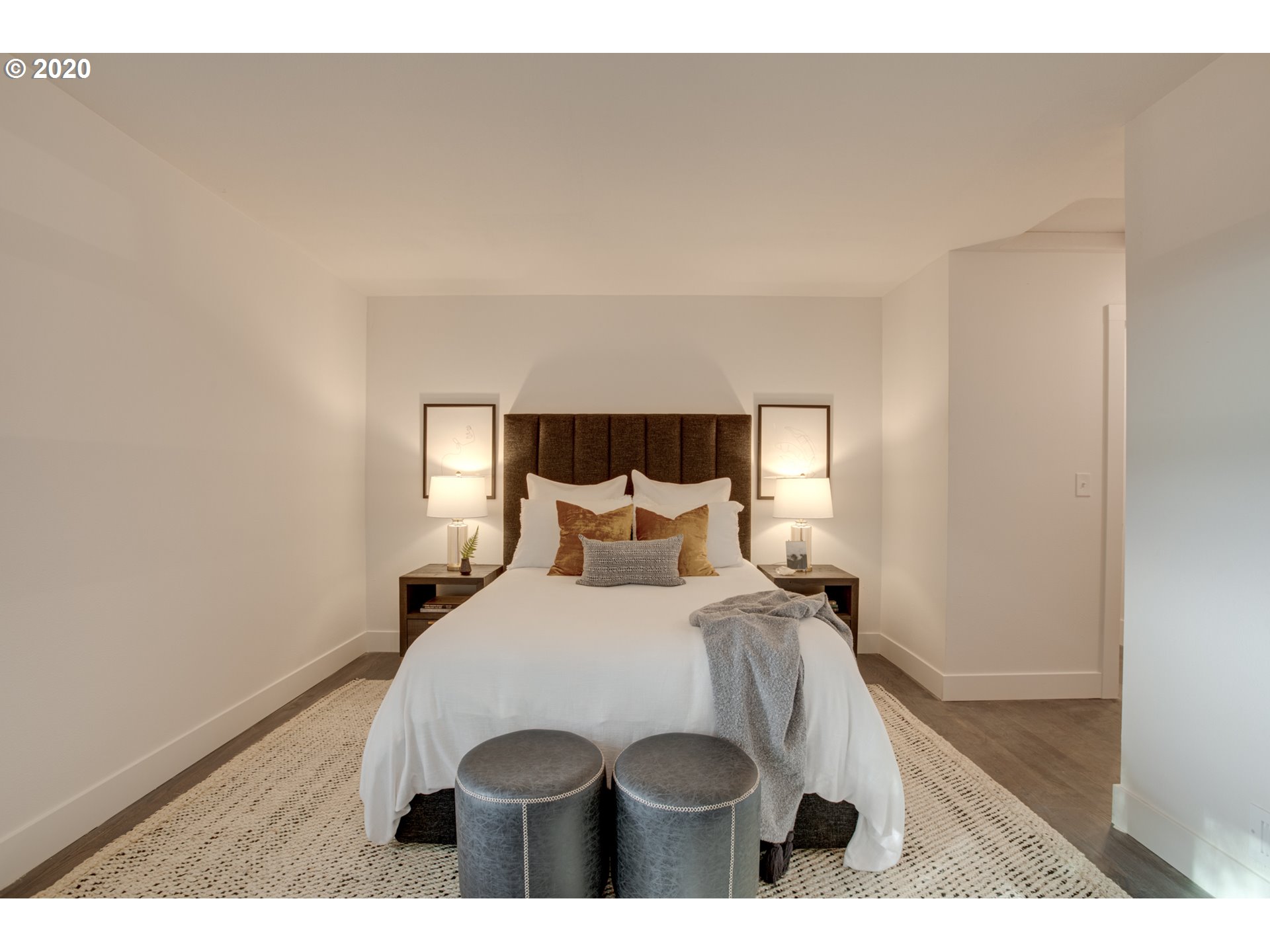 12227 Southwest Lesser Road Portland, OR 97219 - Photo 14 of 31 Gallery Image 14