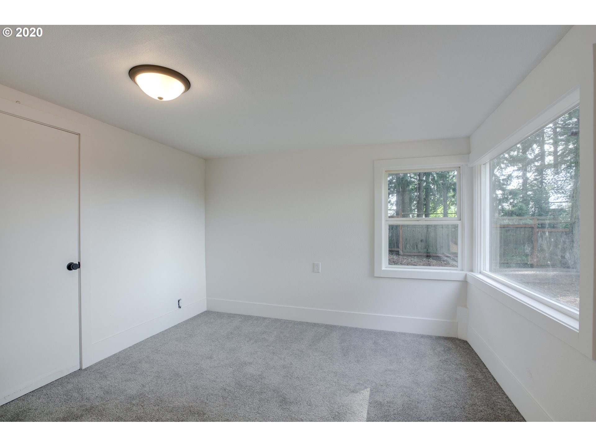 12227 Southwest Lesser Road Portland, OR 97219 - Photo 26 of 31 Gallery Image 26