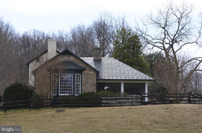 3494 Prince Road Marshall, VA 20115 - Photo 26 of 26 Exterior (Rear)