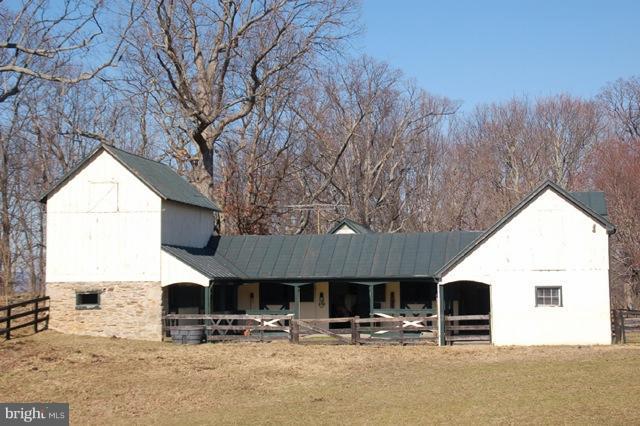 3494 Prince Road Marshall, VA 20115 - Photo 5 of 26 Exterior (General)