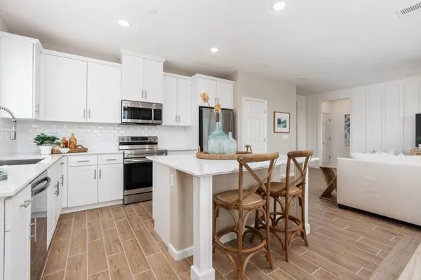$445,990 | 6820 East Carmen Avenue, Fresno, CA 93727