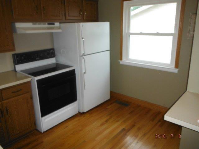 913 Pendleton Street Bay City, MI 48708 - Photo 4 of 20 Gallery Image 4
