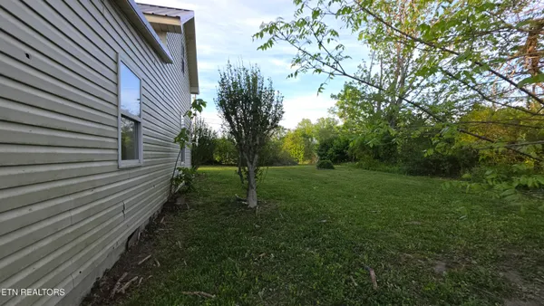 $129,900 | 671 Williams Creek Road, Oneida, TN 37841
