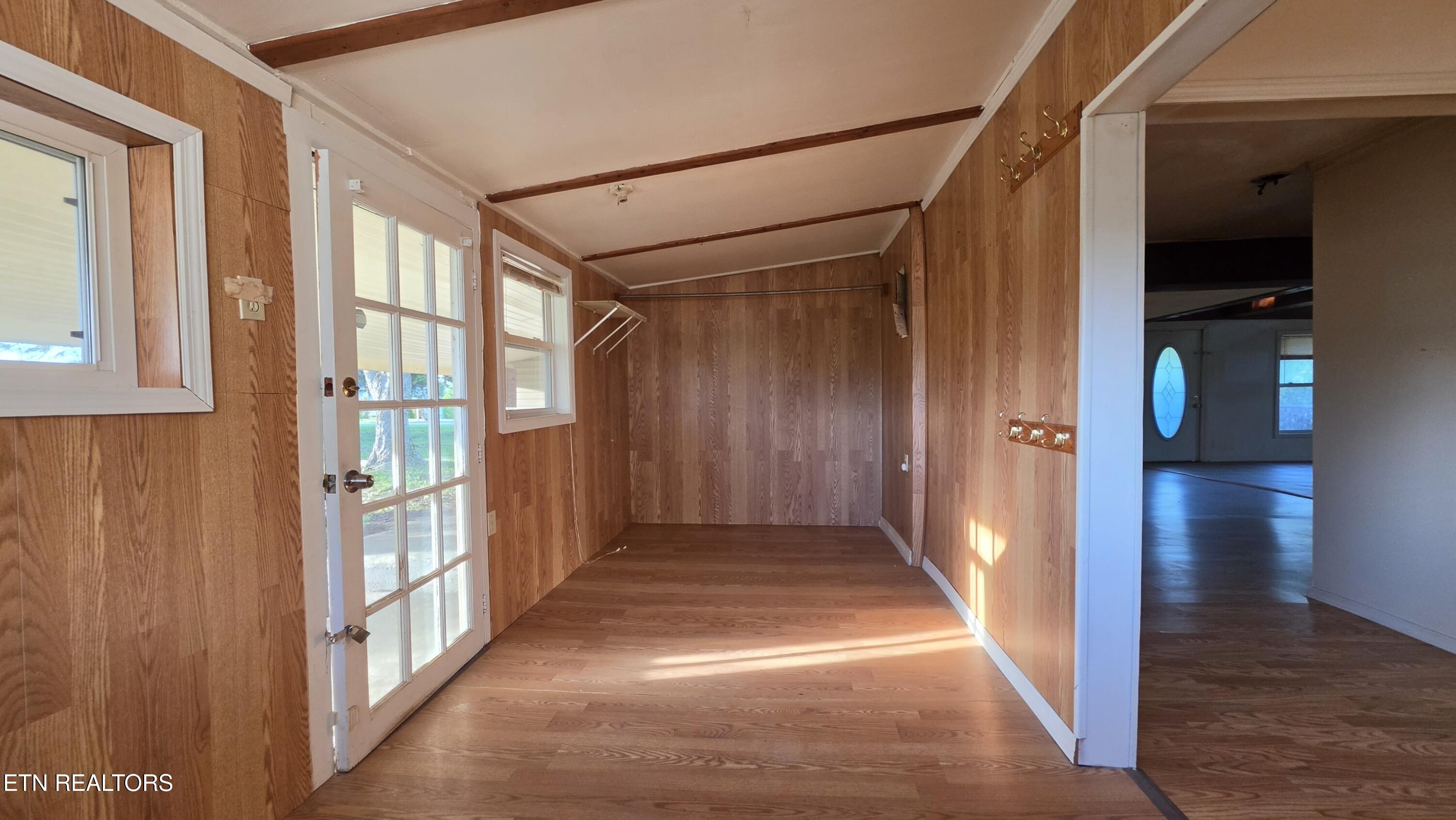 671 Williams Creek Road Oneida, TN 37841 - Photo 17 of 60 20260417_192203