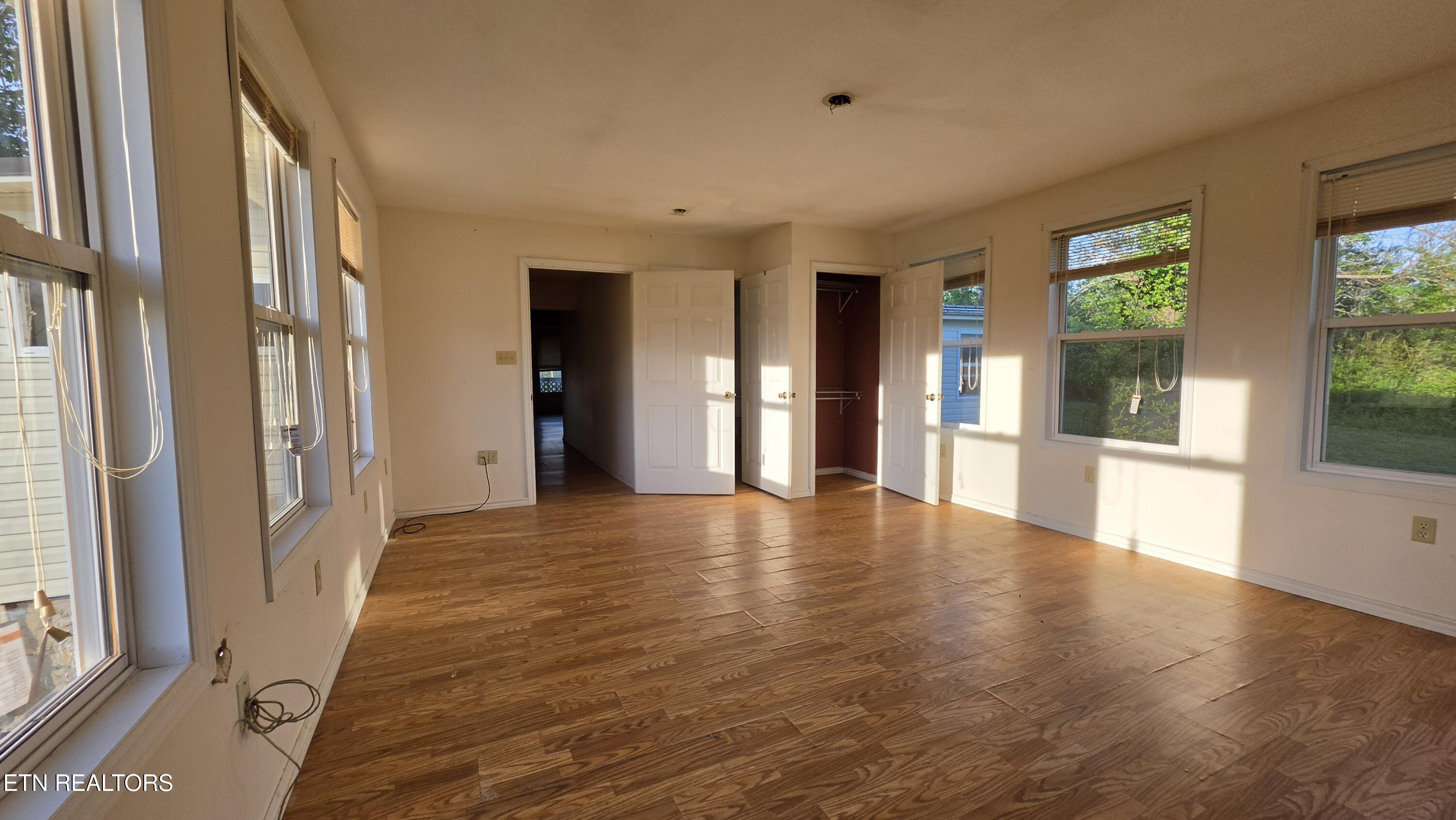 671 Williams Creek Road Oneida, TN 37841 - Photo 24 of 60 20260417_192240