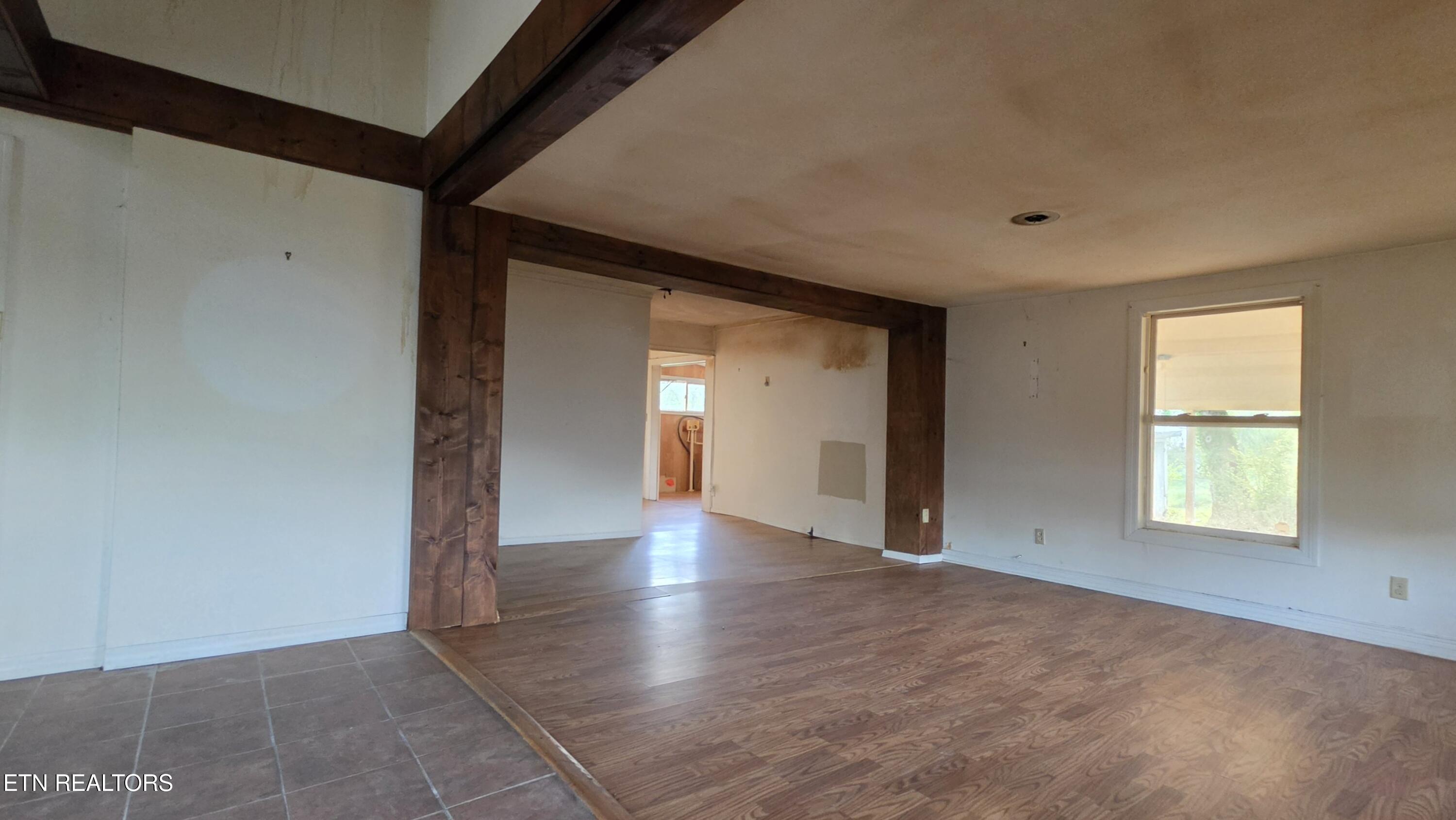 671 Williams Creek Road Oneida, TN 37841 - Photo 53 of 60 20260417_192802