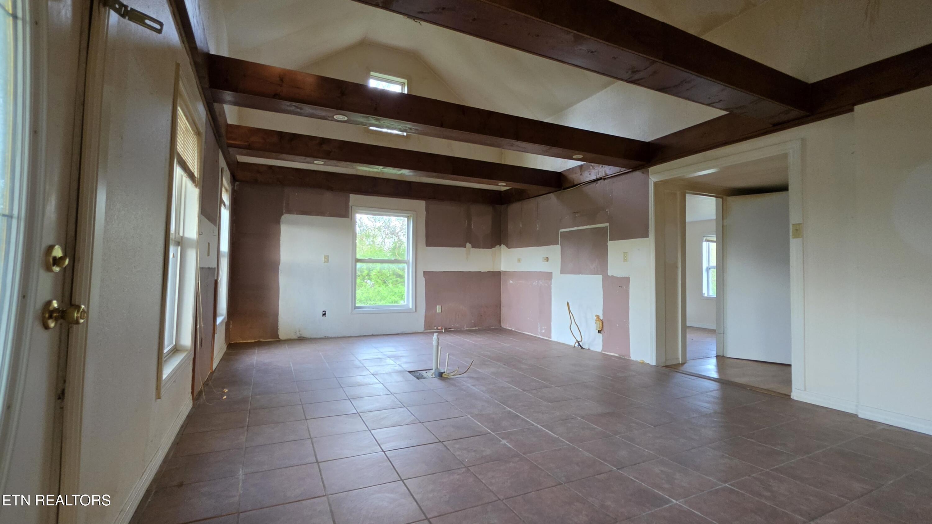 671 Williams Creek Road Oneida, TN 37841 - Photo 54 of 60 20260417_192807