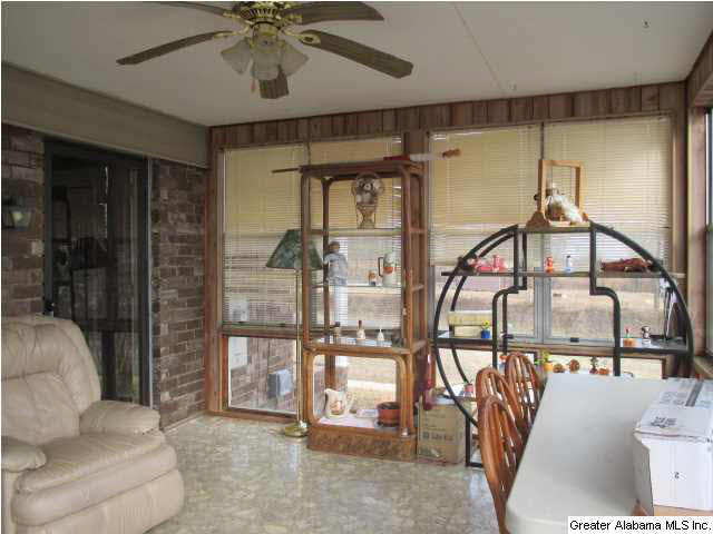 9258 Tingle Cutoff Road Dora, AL 35062 - Photo 9 of 28