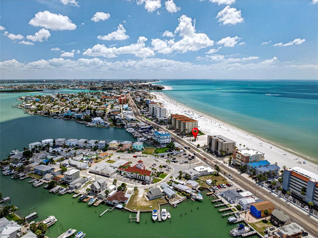 13642 Gulf Boulevard Madeira Beach, FL 33708 - Photo 15 of 23