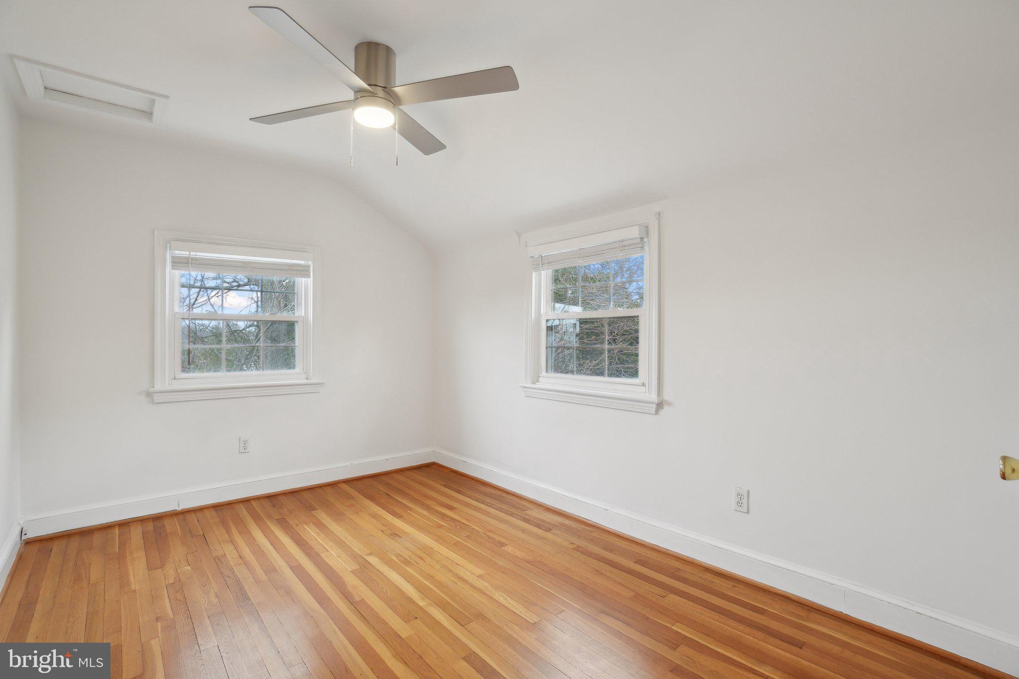 10147 Dallas Avenue Silver Spring, MD 20901 - Photo 13 of 21