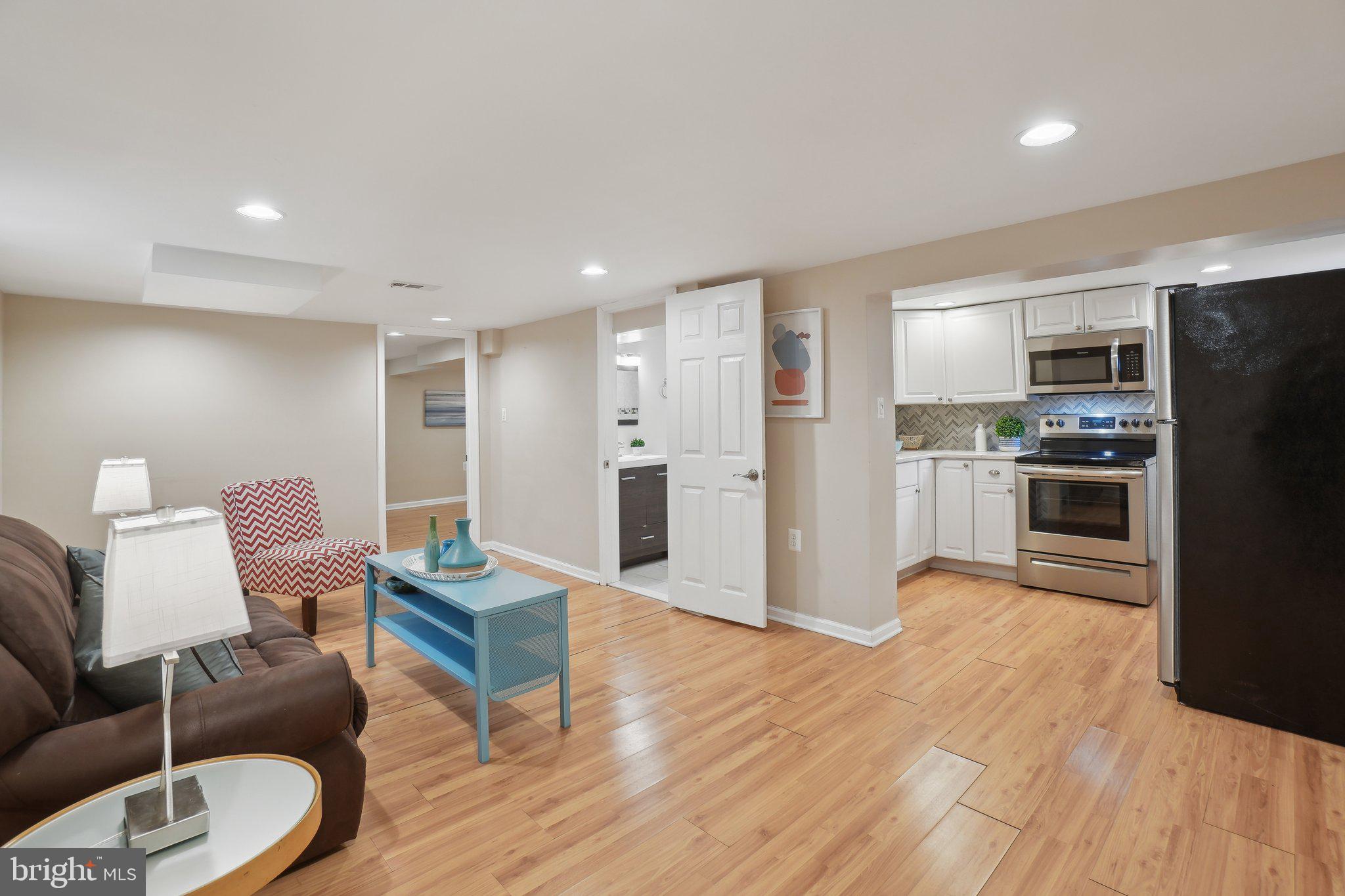 10147 Dallas Avenue Silver Spring, MD 20901 - Photo 15 of 21