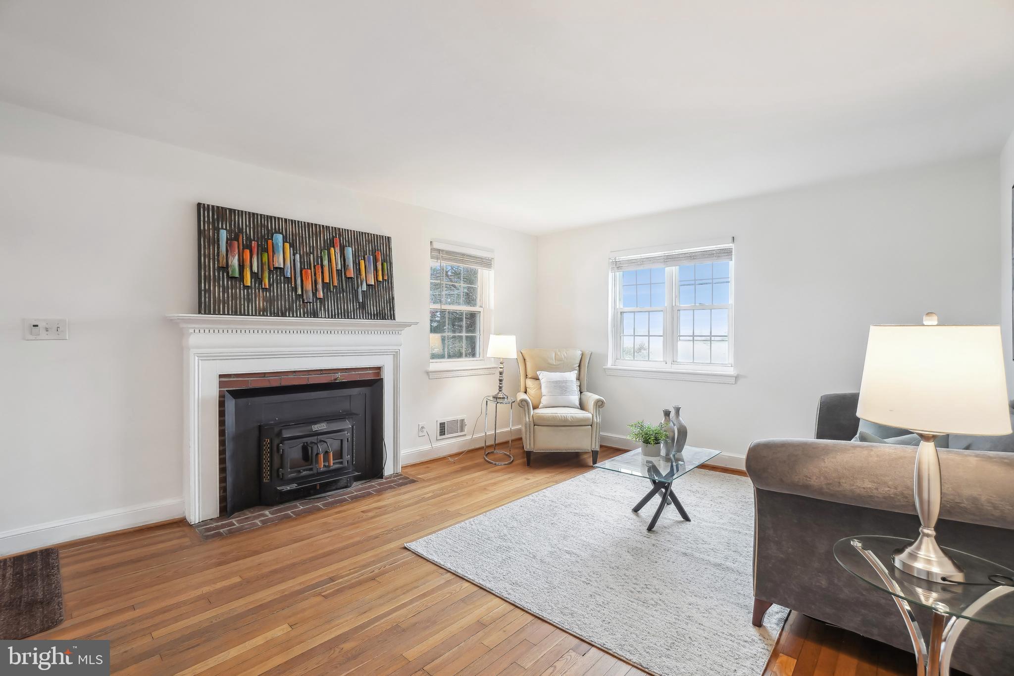 10147 Dallas Avenue Silver Spring, MD 20901 - Photo 3 of 21