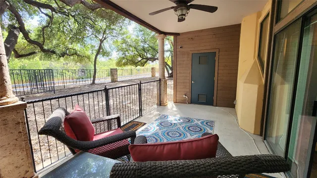 $2,850 | 300 San Gabriel Village Boulevard, Unit 411, Georgetown, TX 78626