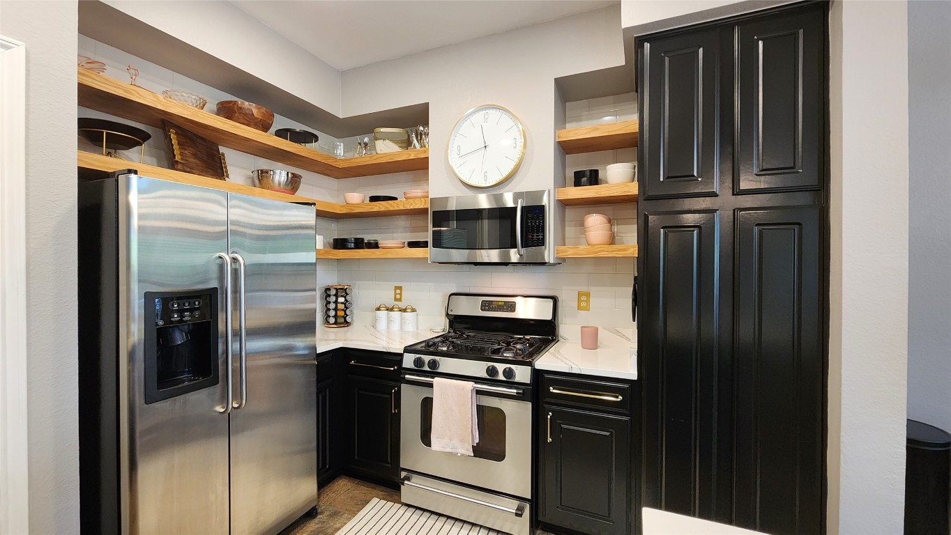 300 San Gabriel Village Boulevard, Unit 411 Georgetown, TX 78626 - Photo 8 of 40