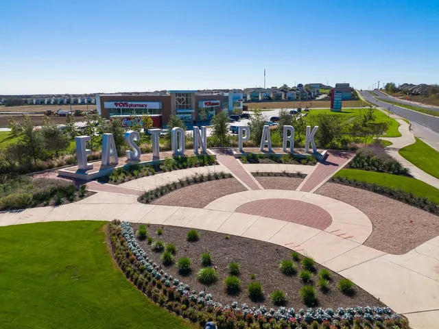 $530,976 | 7814 Ella Lee Lane, Austin, TX 78744