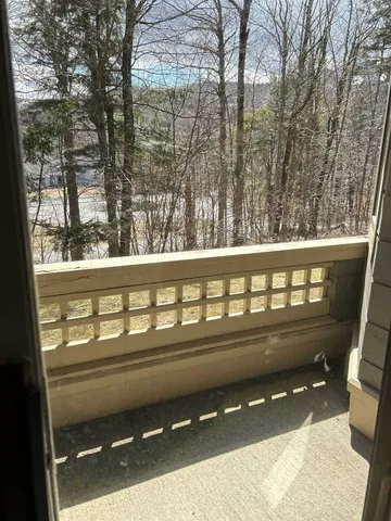 $3,000 | 47 Crown Point Drive, Unit B13, South Londonderry, VT 05155