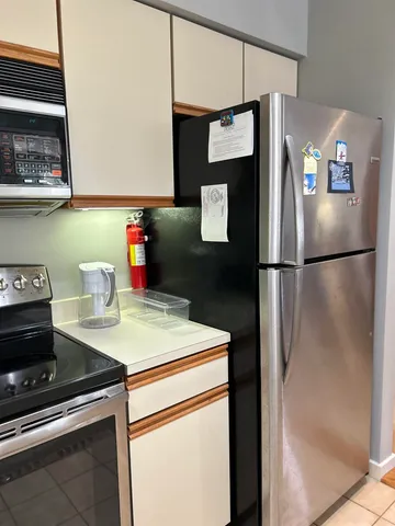 $3,000 | 47 Crown Point Drive, Unit B13, South Londonderry, VT 05155