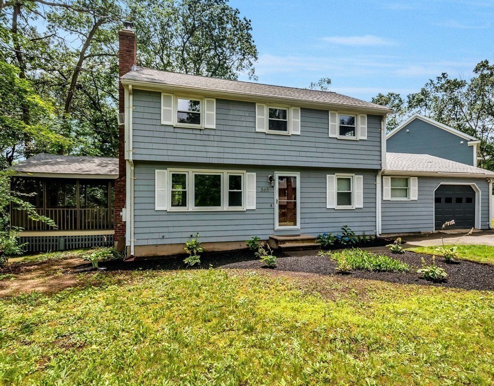 365 Laws Brook Road Concord, MA 01742 - Photo 1 of 30 Gallery Image 1