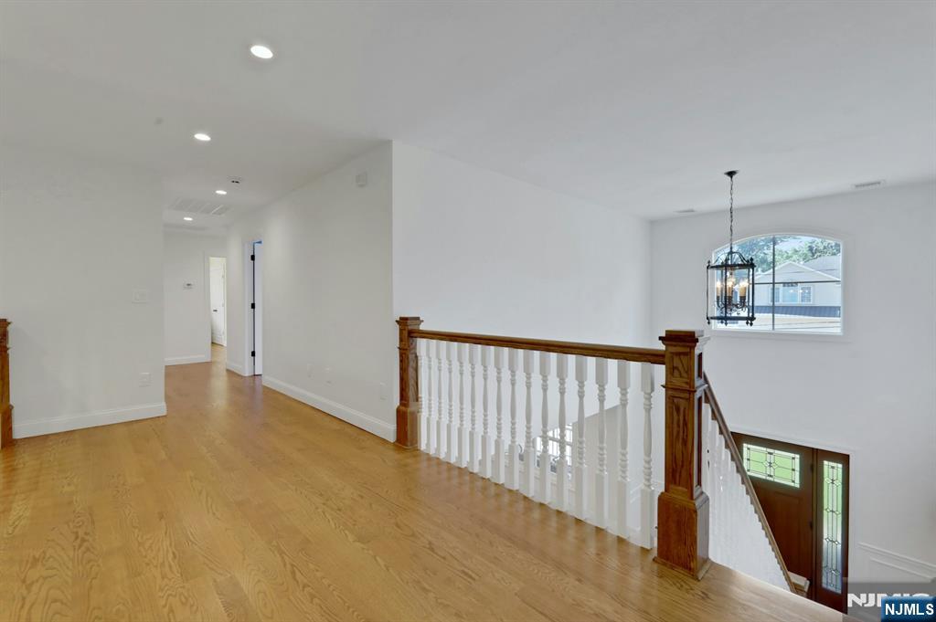 23 Hollybrook Road Paramus, NJ 07652 - Photo 36 of 50 Gallery Image 36