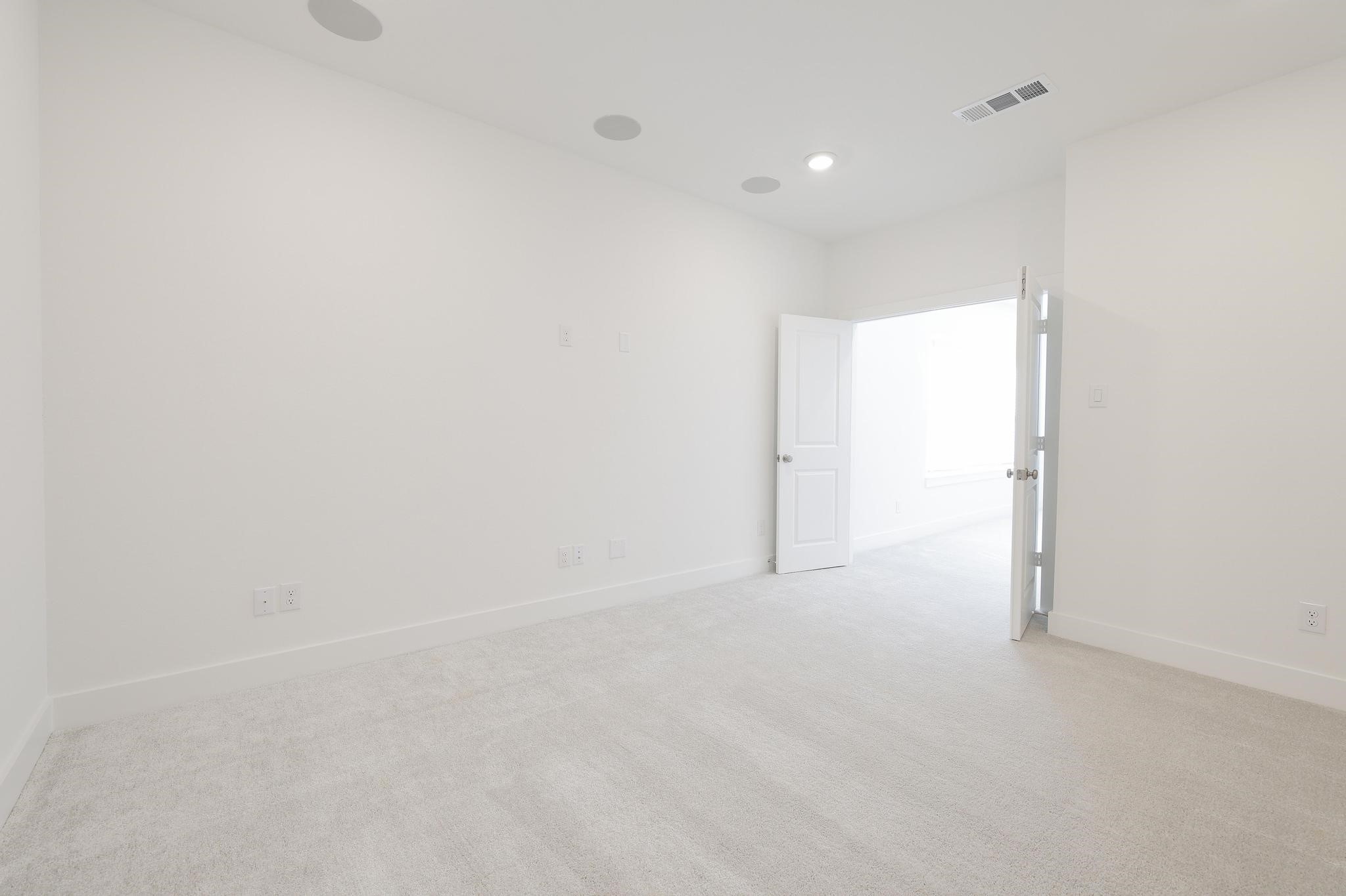 26934 Putnam Bnd Lane Spring, TX 77389 - Photo 14 of 21 a view of an empty room