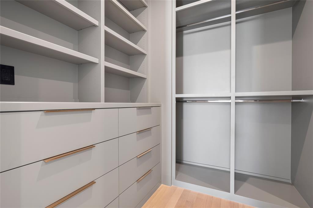 3619 Springbrook Street Dallas, TX 75205 - Photo 30 of 40 a view of an empty walk in closet