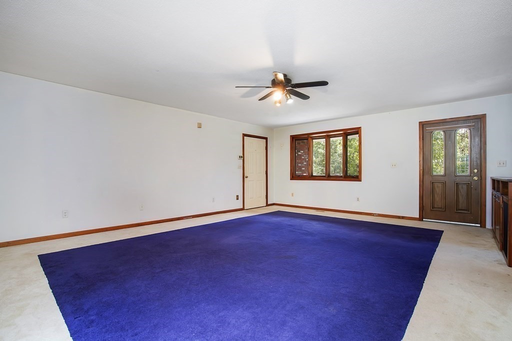 43 Robbins Road Monson, MA 01057 - Photo 16 of 36