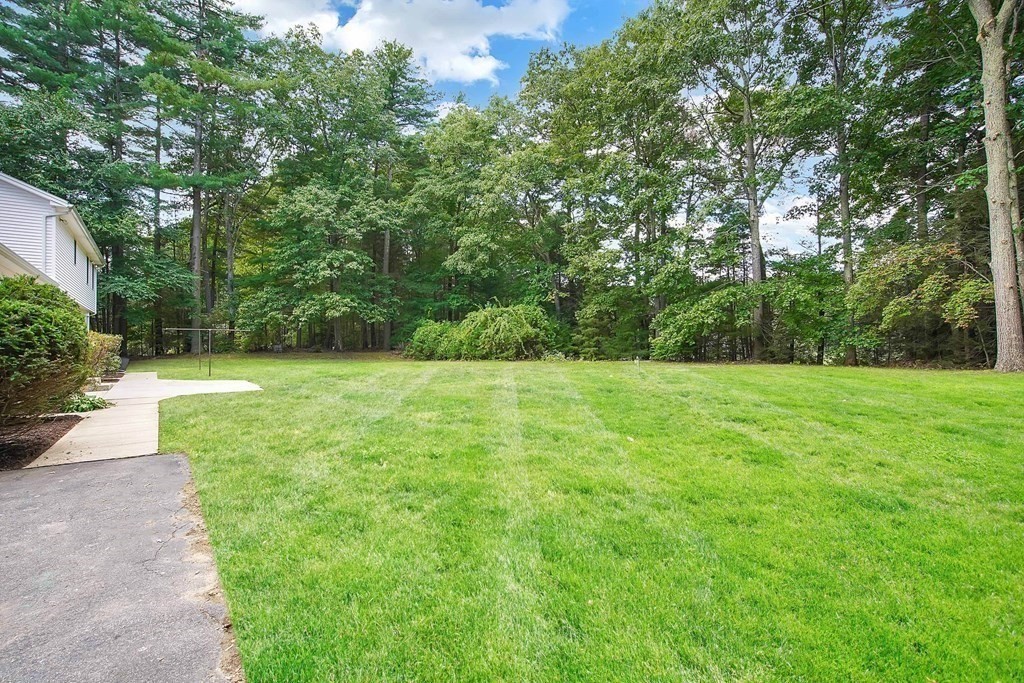 43 Robbins Road Monson, MA 01057 - Photo 34 of 36