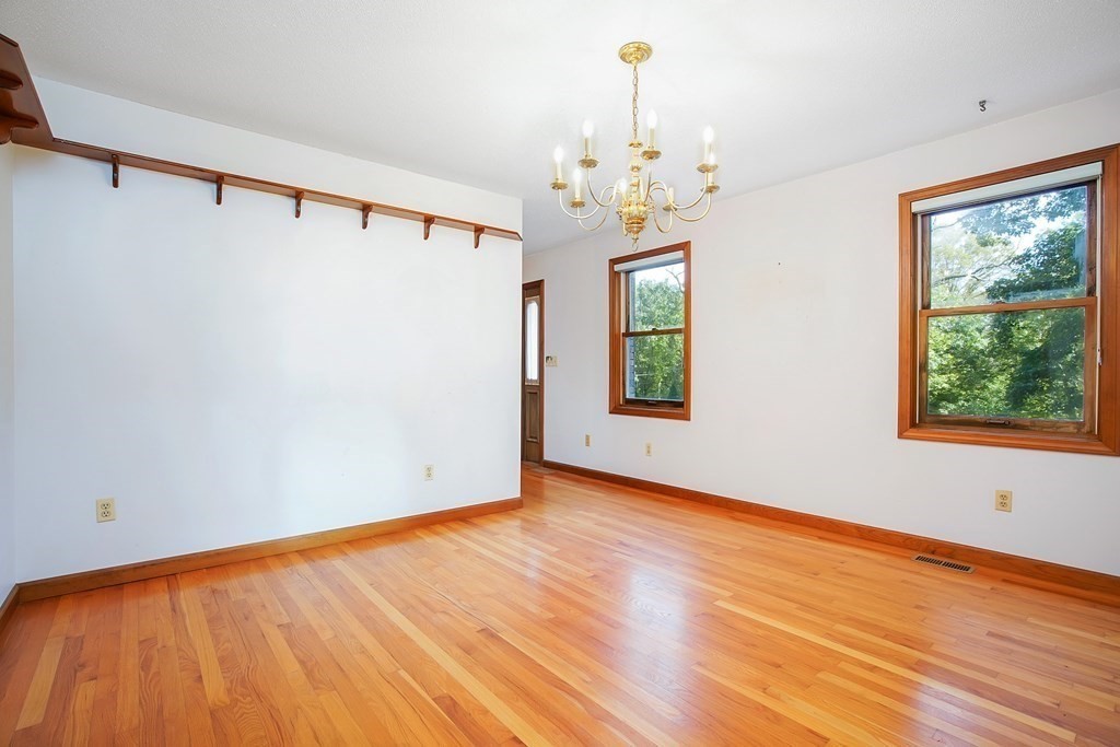 43 Robbins Road Monson, MA 01057 - Photo 7 of 36