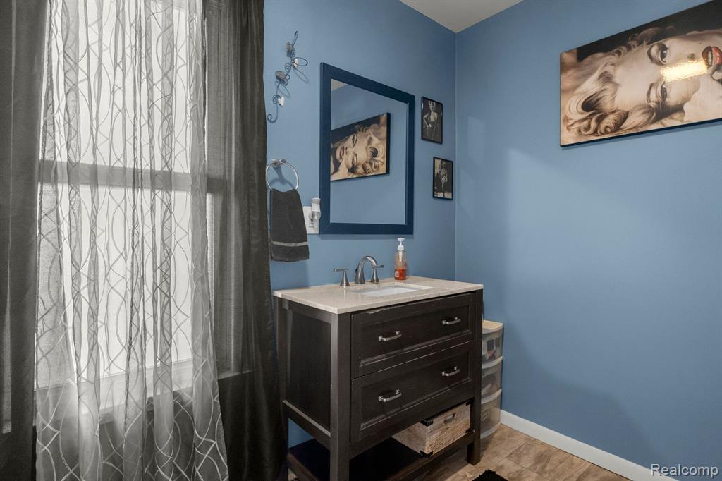 67 Stoner Street River Rouge, MI 48218 - Photo 15 of 42