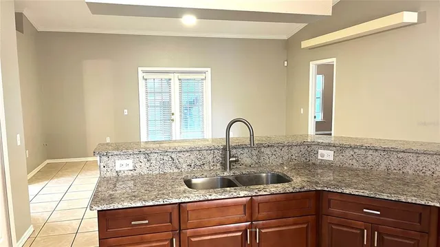 $2,495 | 326 Fox Lake Drive, Lakeland, FL 33809