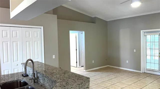 $2,495 | 326 Fox Lake Drive, Lakeland, FL 33809